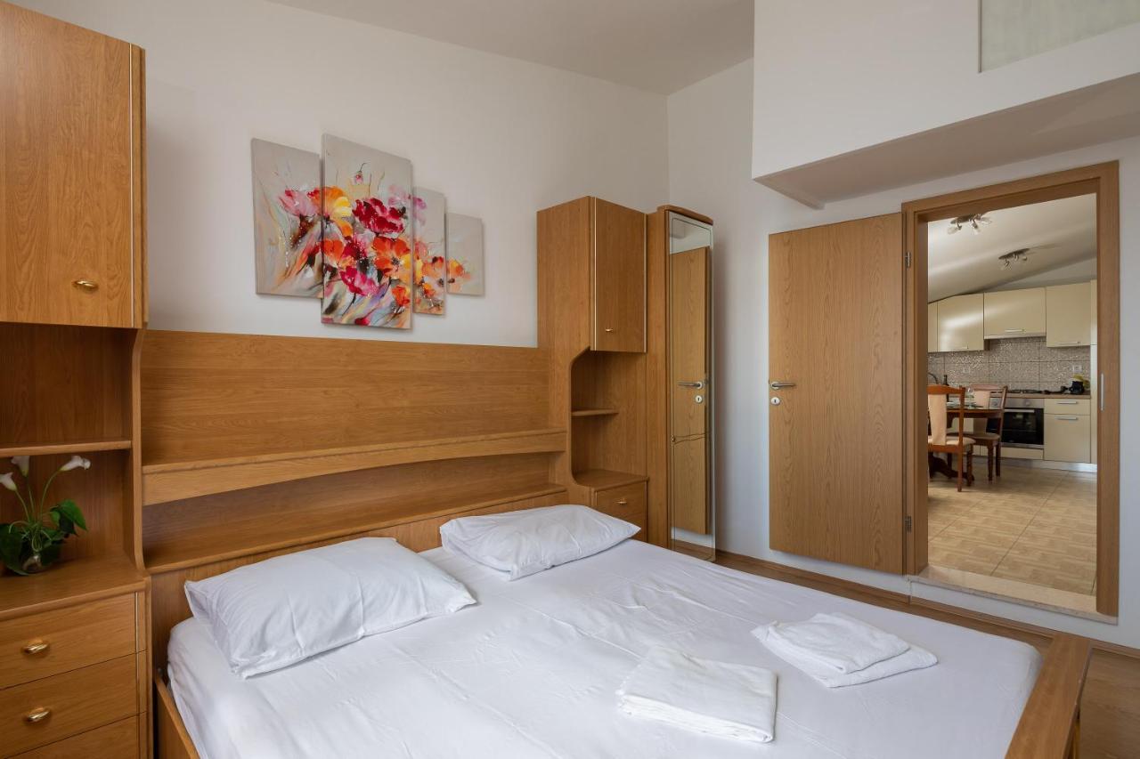 Adriatic Beach Suites Omis Exterior photo